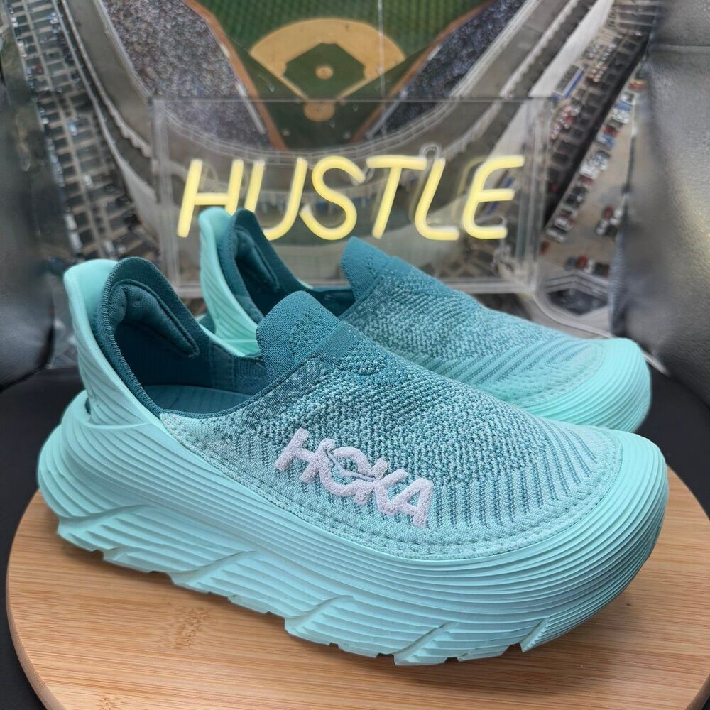 HOKA Restore TC 'Ocean Mist' Women’s Size 8/Men’s 7
